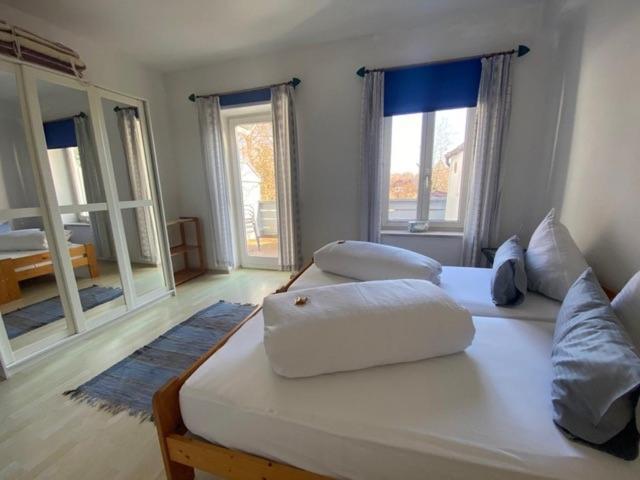 Ferienwohnung Am Franziskanergarten Bad Tölz Værelse billede
