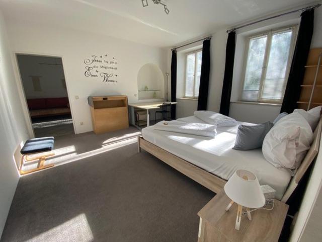 Ferienwohnung Am Franziskanergarten Bad Tölz Værelse billede