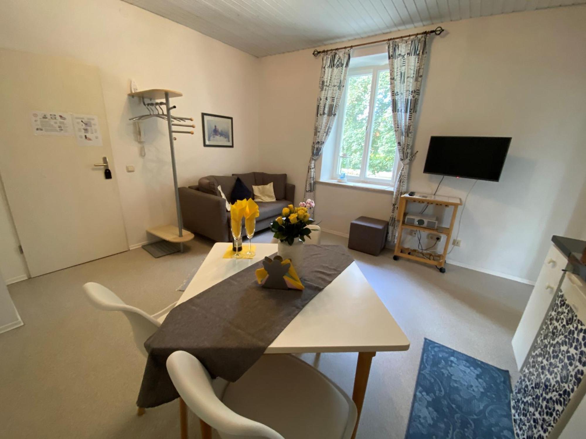 Ferienwohnung Am Franziskanergarten Bad Tölz Værelse billede
