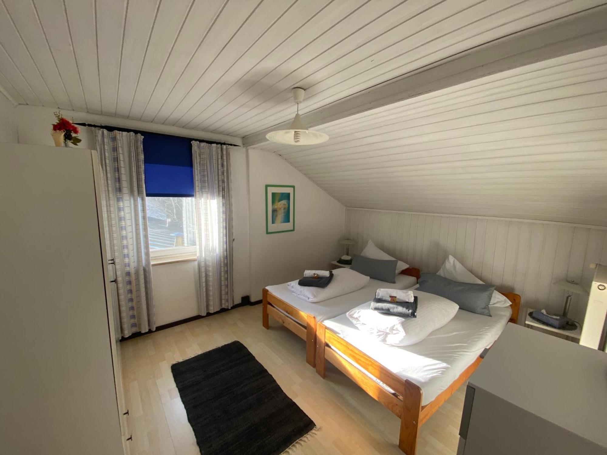 Ferienwohnung Am Franziskanergarten Bad Tölz Værelse billede